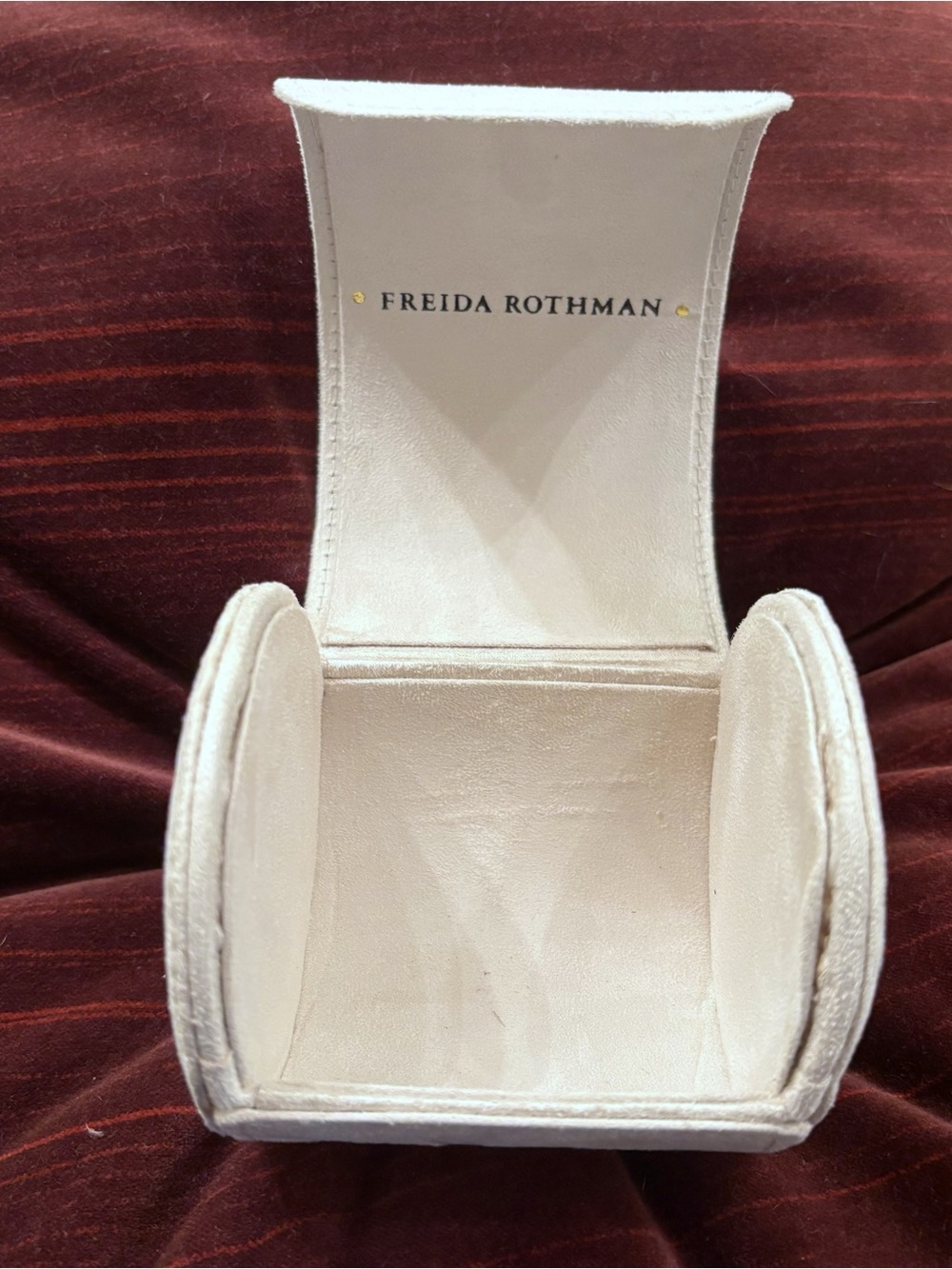 Freida Rothman Signature Travel Case - Picture 6 of 6